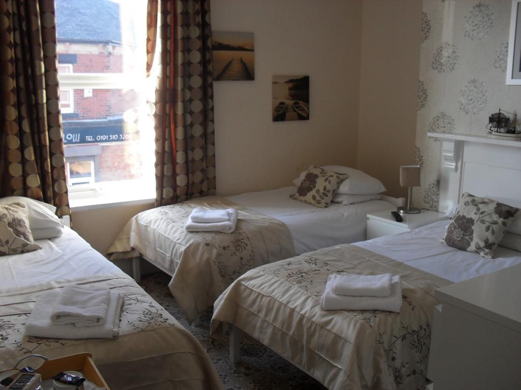Roker View Guest House Sunderland  Buitenkant foto