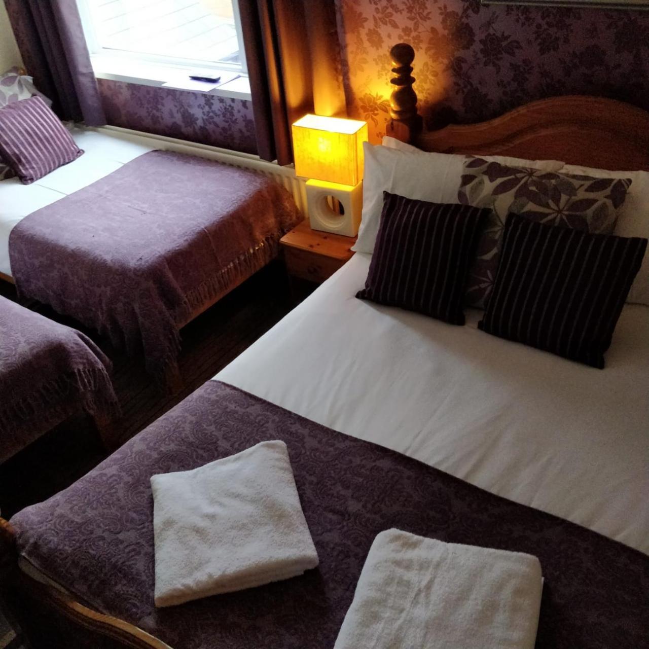 Roker View Guest House Sunderland  Buitenkant foto
