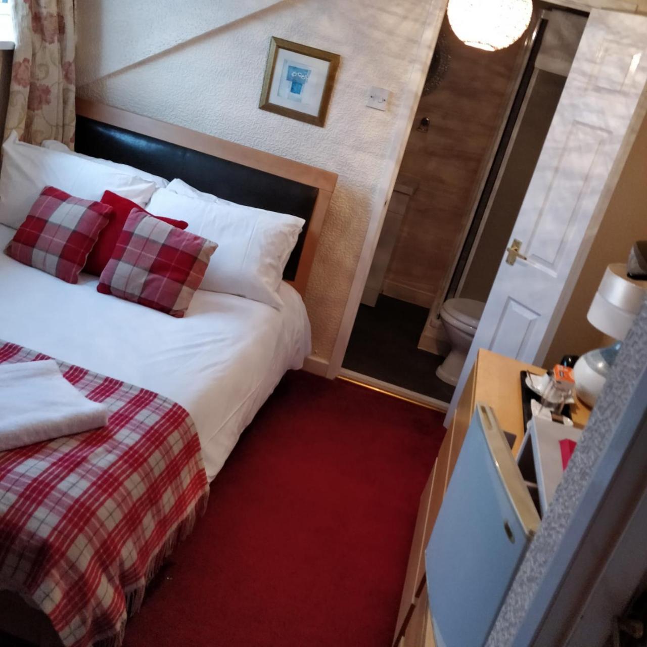 Roker View Guest House Sunderland  Buitenkant foto